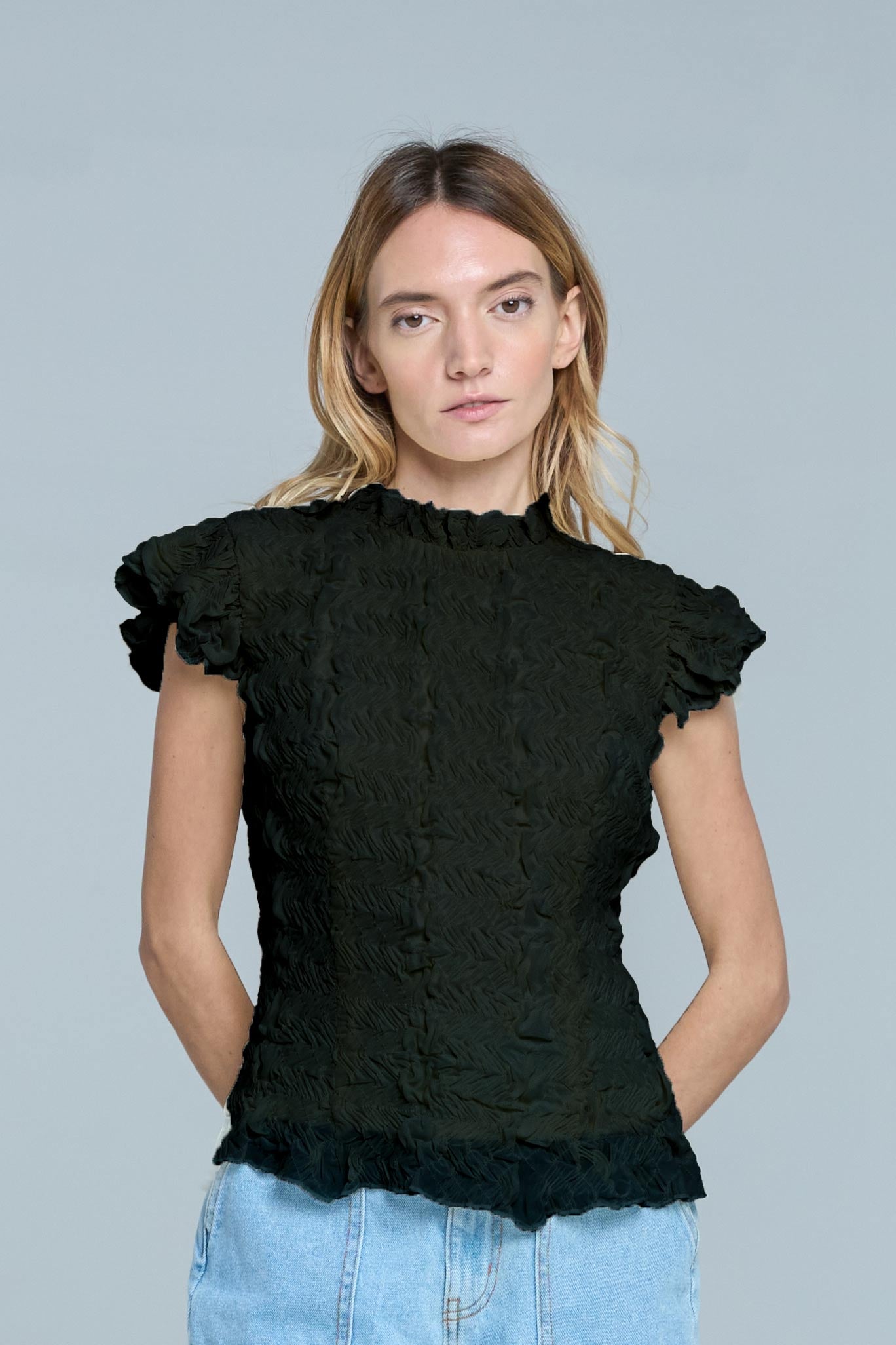 Avery Scrunch Blouse