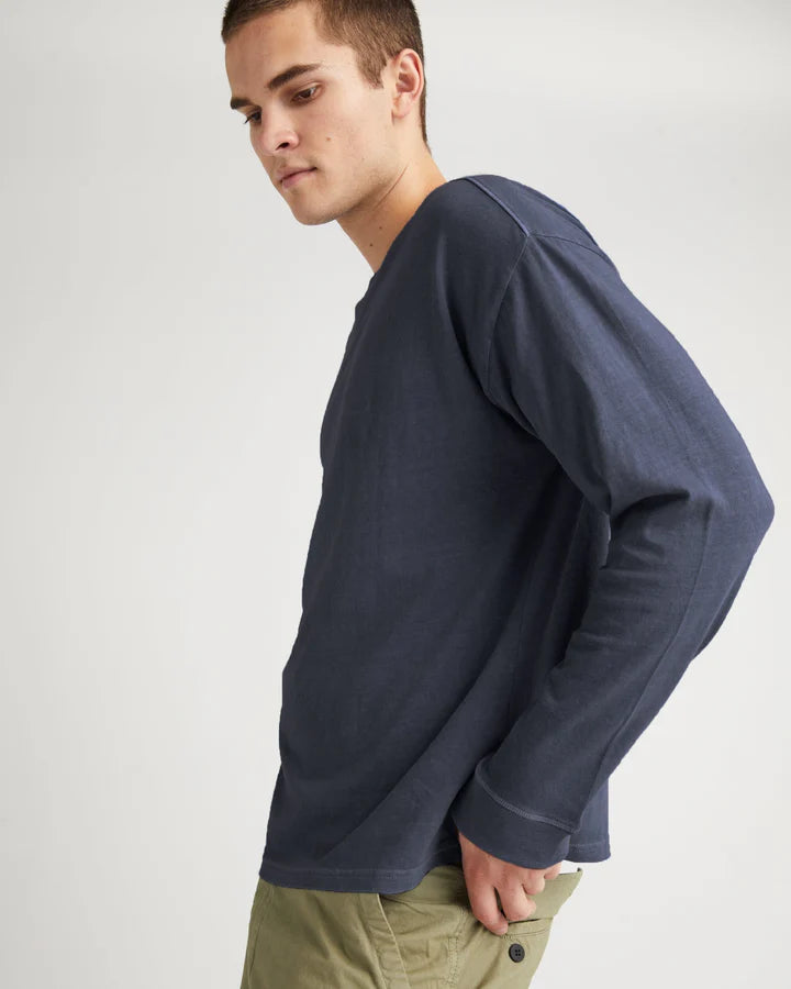 Relaxed Long Sleeve Tee