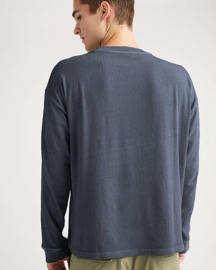 Relaxed Long Sleeve Tee