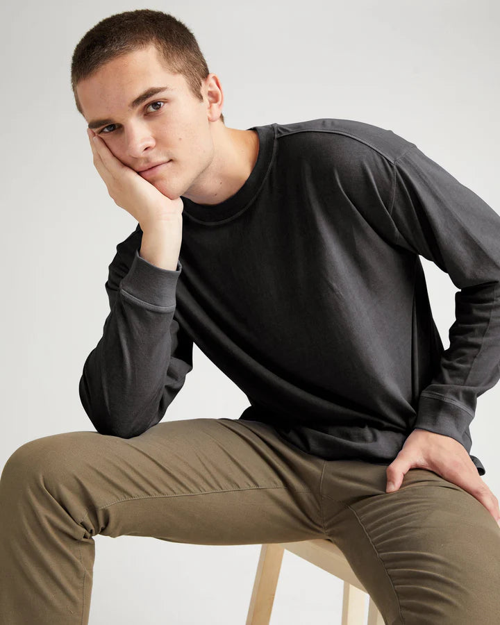 Relaxed Long Sleeve Tee