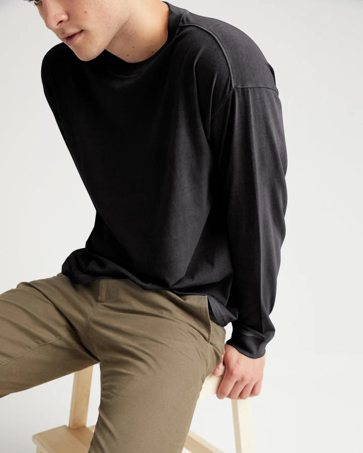 Relaxed Long Sleeve Tee