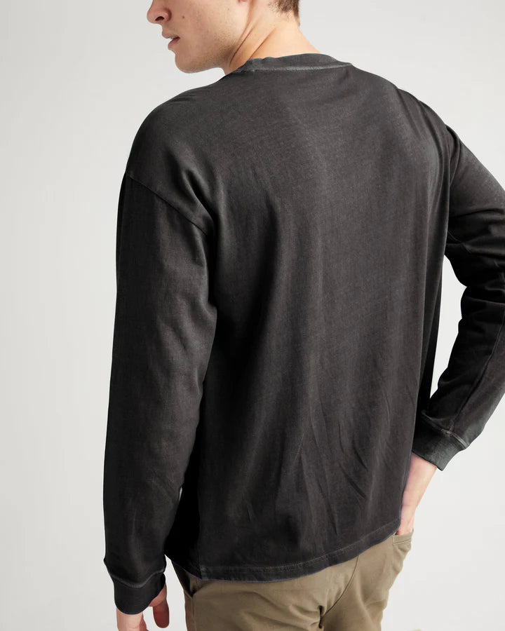 Relaxed Long Sleeve Tee