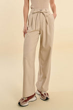 Load image into Gallery viewer, Riley Pleated Wide Leg Pant