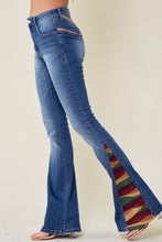 Load image into Gallery viewer, Sunny Embroidered Flare Jeans