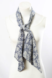 Garden Vine Neck Scarf