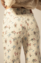 Load image into Gallery viewer, Margo Cropped 5 Pocket Pant