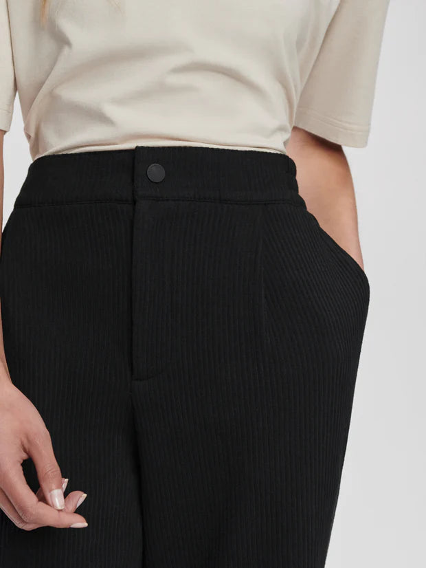 Aberdeen Straight Leg Pant