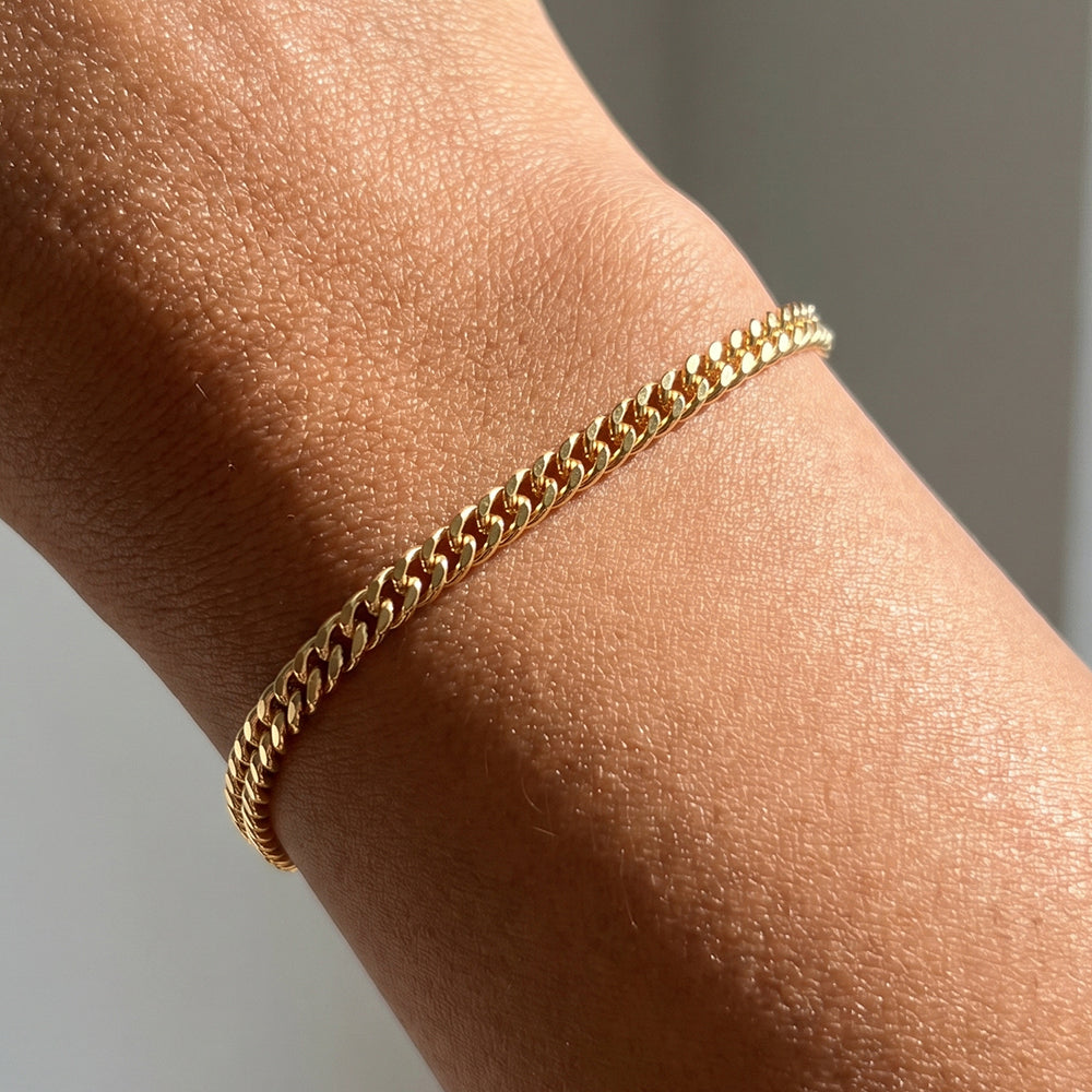 Flat Curb Link Chain Bracelet