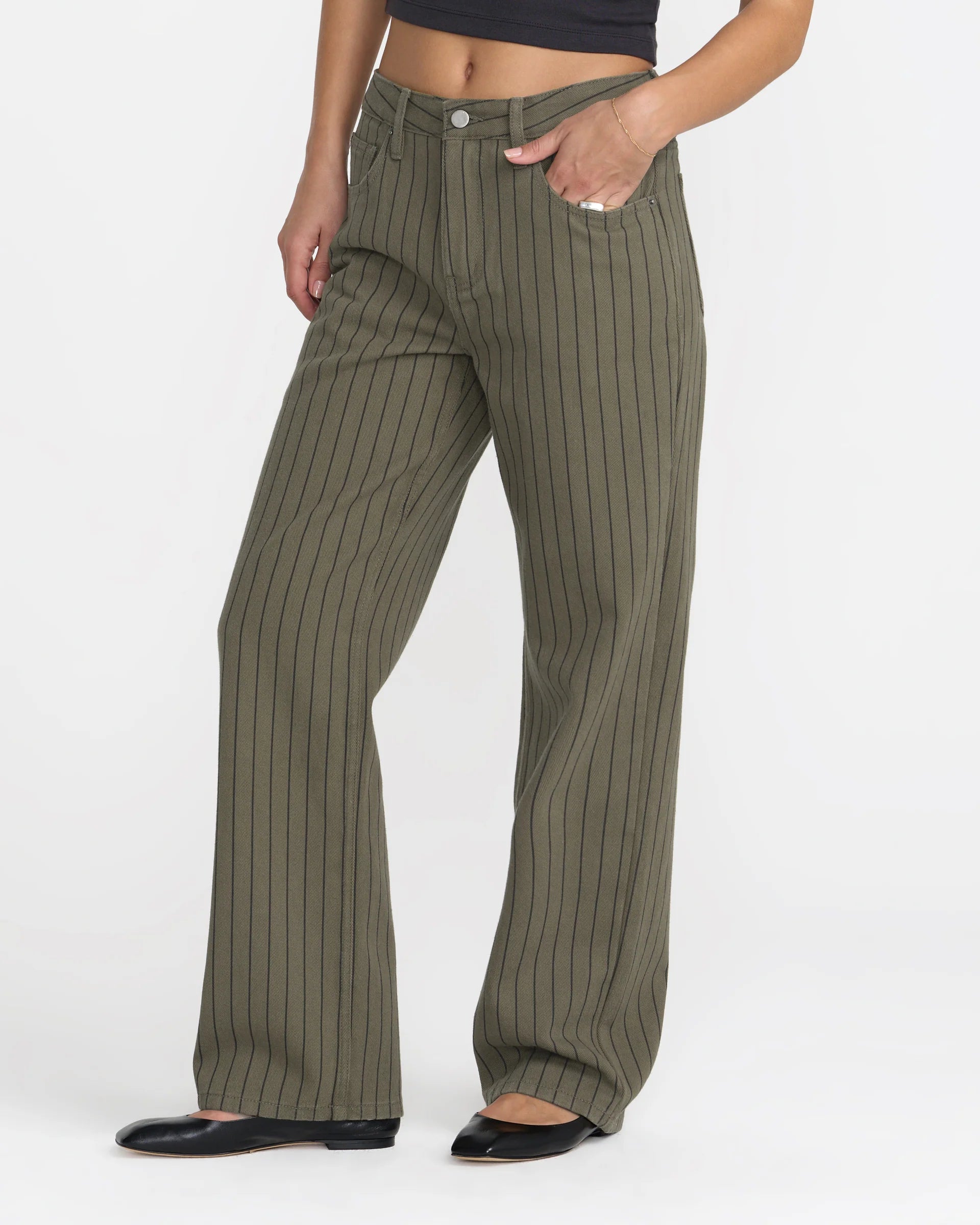 Coco Relaxed Straight Leg Pant