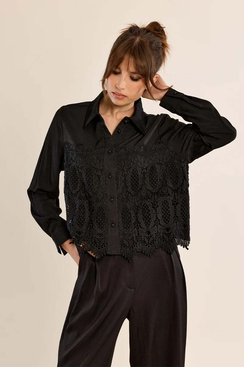 Avery Embroidered Button Up