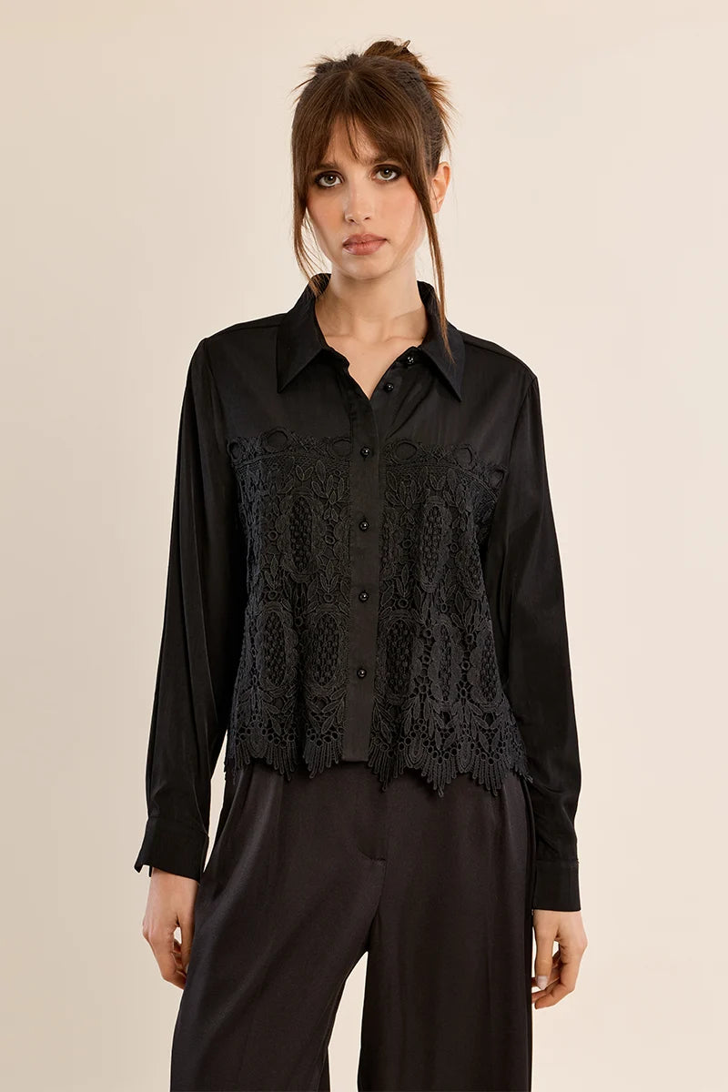 Avery Embroidered Button Up