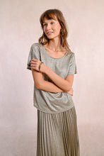 Load image into Gallery viewer, Olina Flutter Sleeve Top