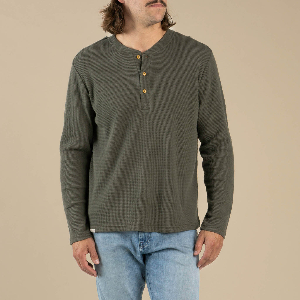 Maverick Henley
