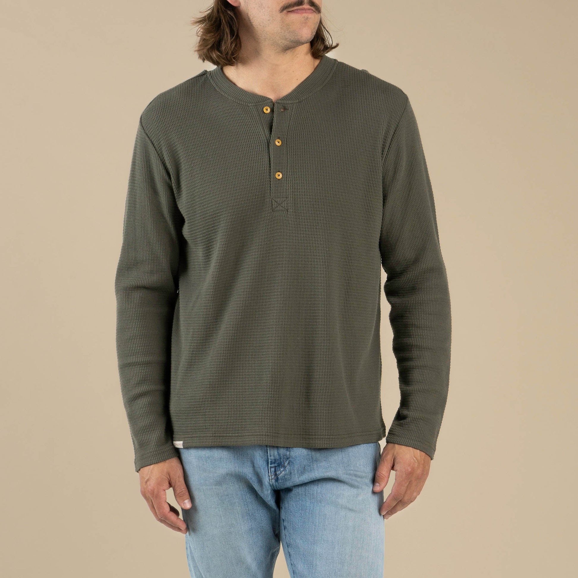 Maverick Henley
