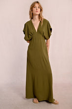 Load image into Gallery viewer, Aiyannah Solid Maxi Dress