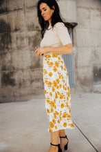 Load image into Gallery viewer, Amber Floral Midi Skirt