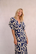 Load image into Gallery viewer, Aiyanah Print Maxi Dress