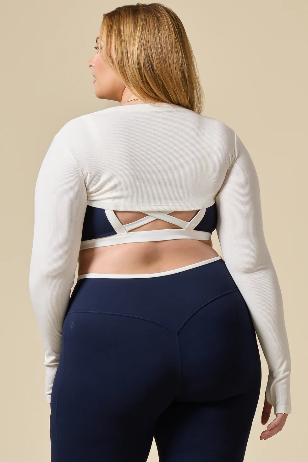 Relevé Ribbed Shrug