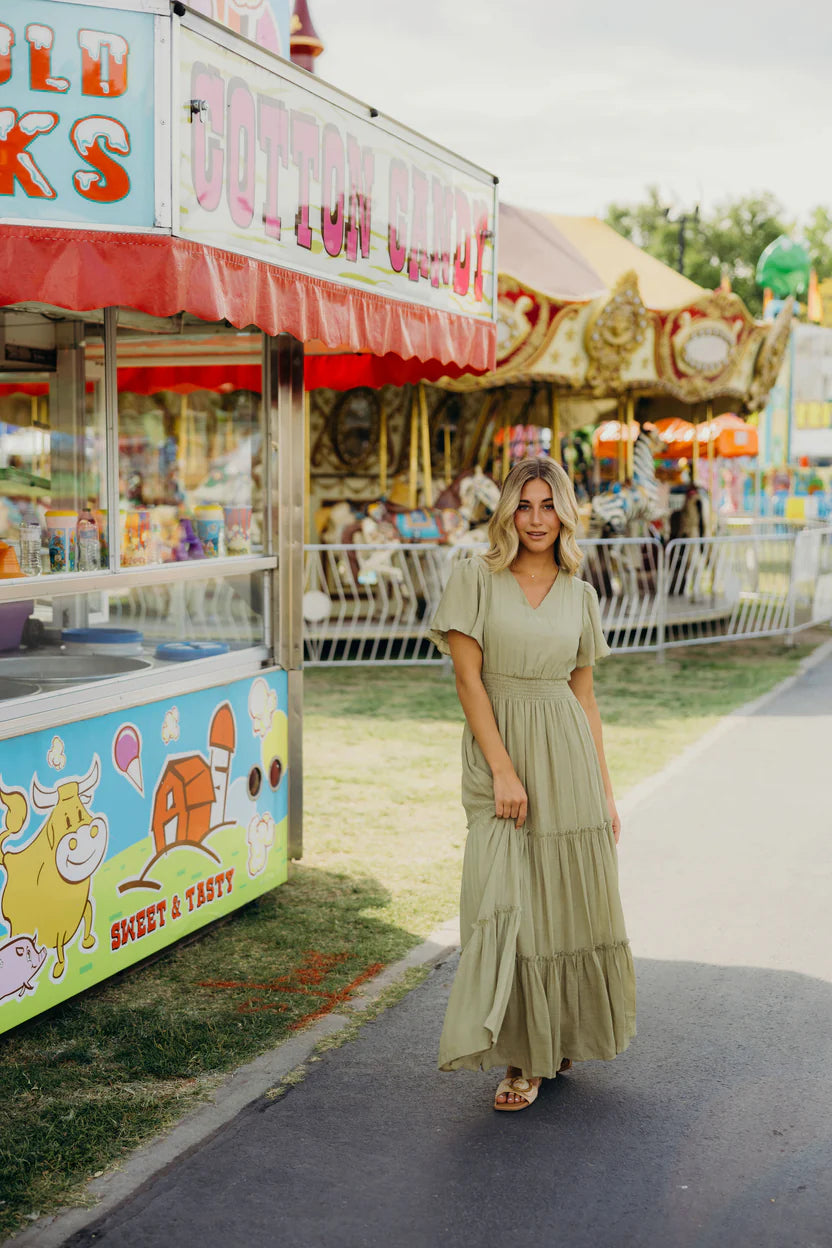 Taylor Fluttersleeve Maxi Dress