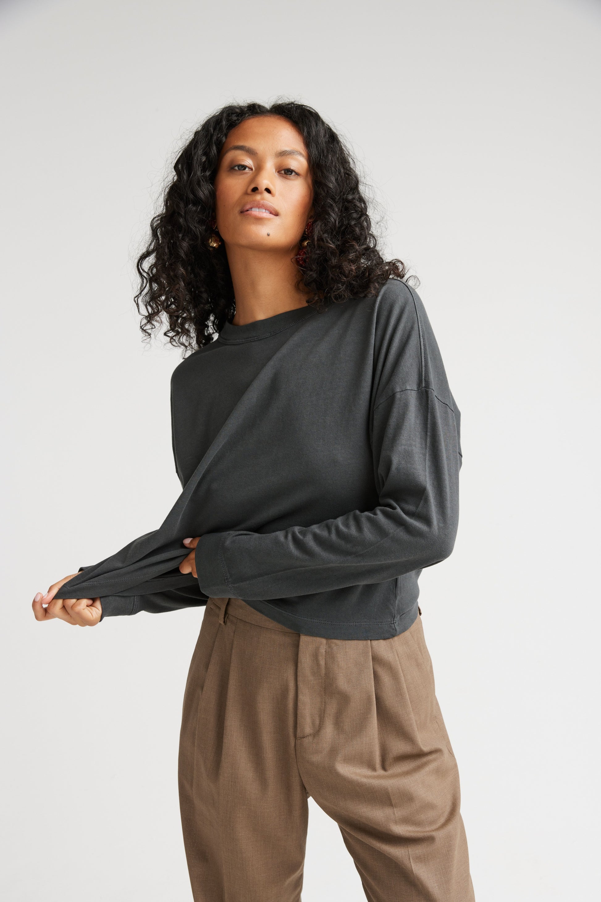 Relaxed Crop LS Tee