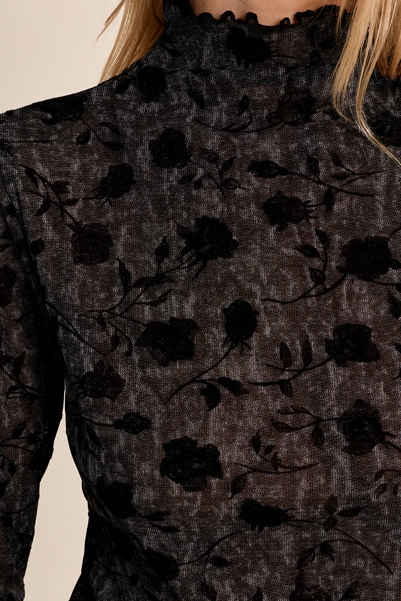 Lennox Velvet Rose Undertop