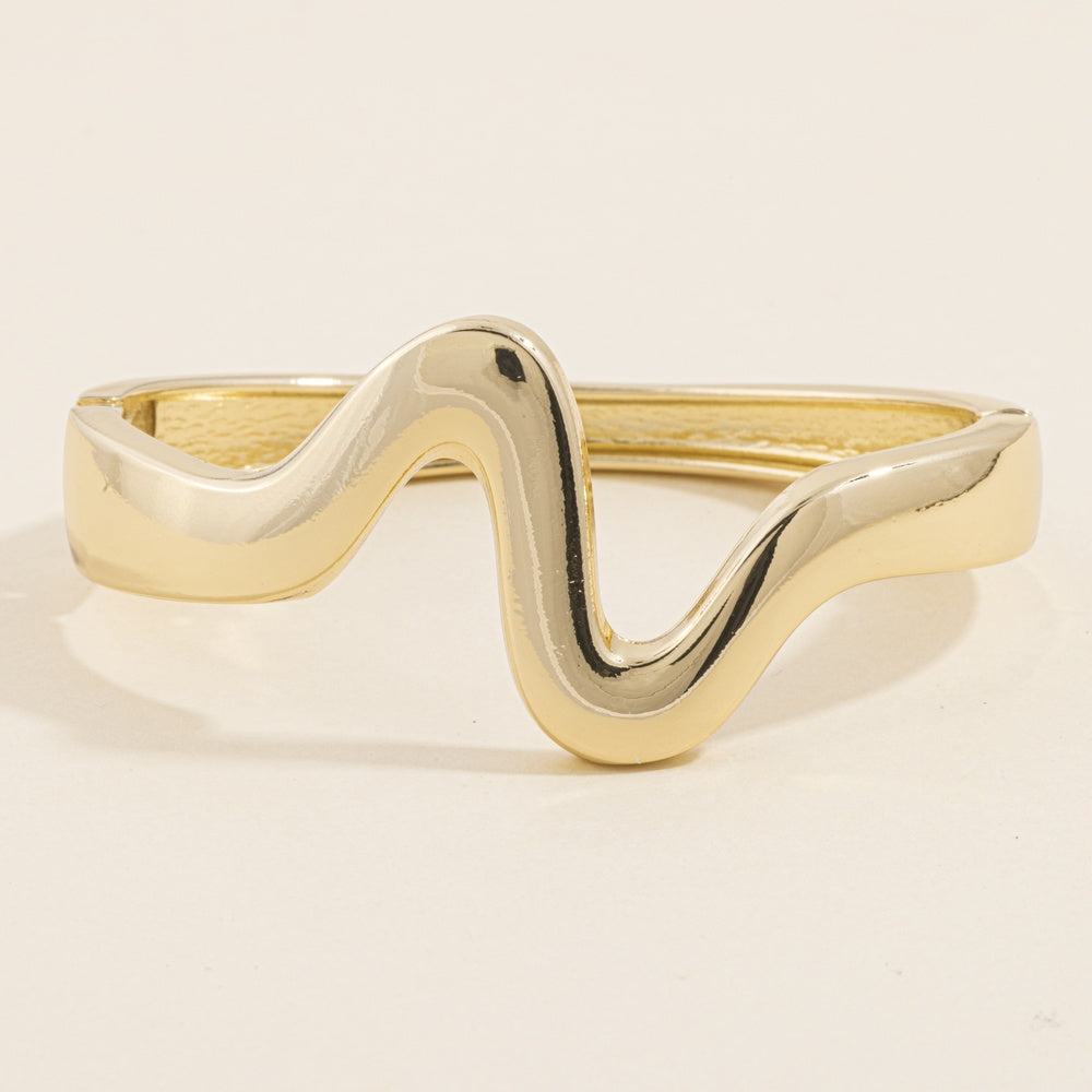 Wave Curve Hinge Cuff