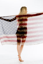 Load image into Gallery viewer, American Flag Scarf